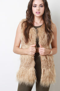 Double Texture Faux Fur Vest - visitors